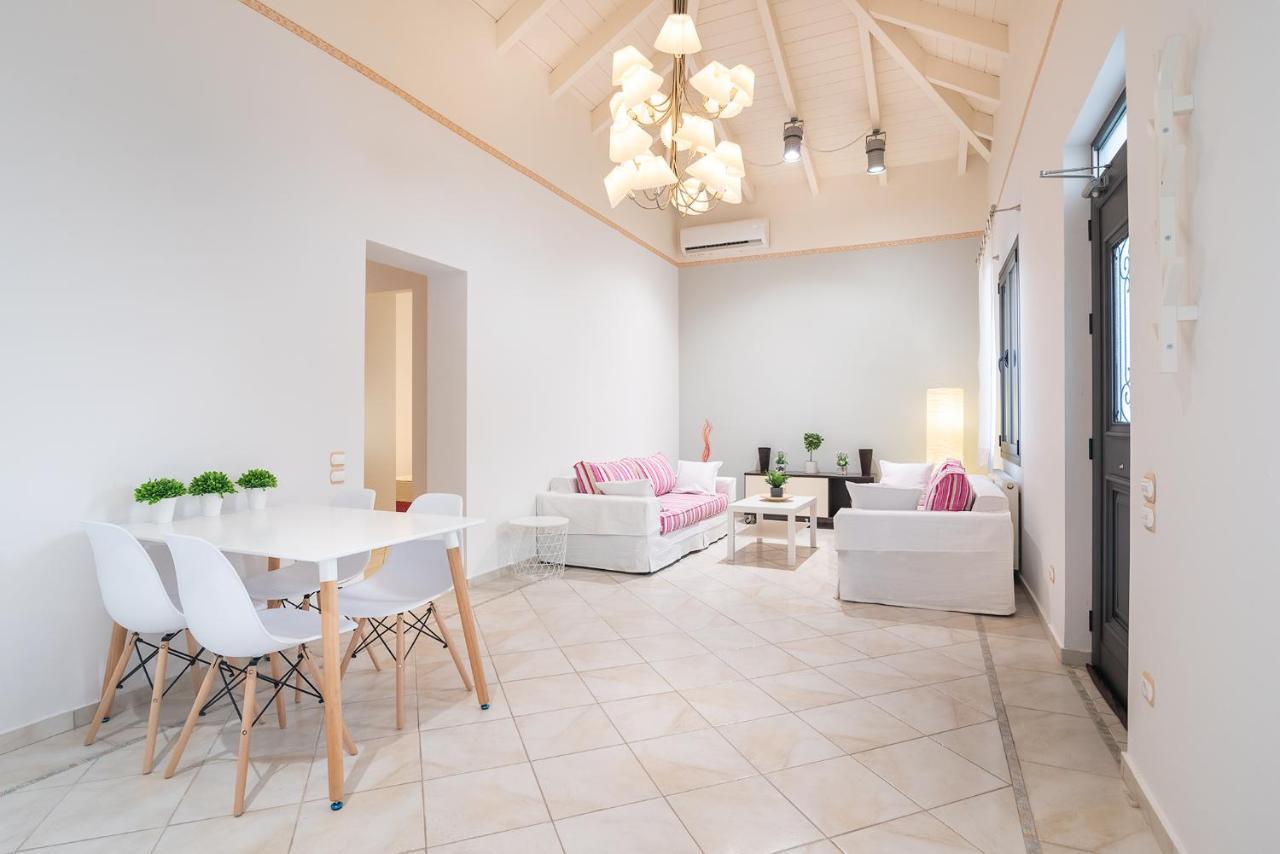 Topalidi'S Home Nea Palatia Bagian luar foto