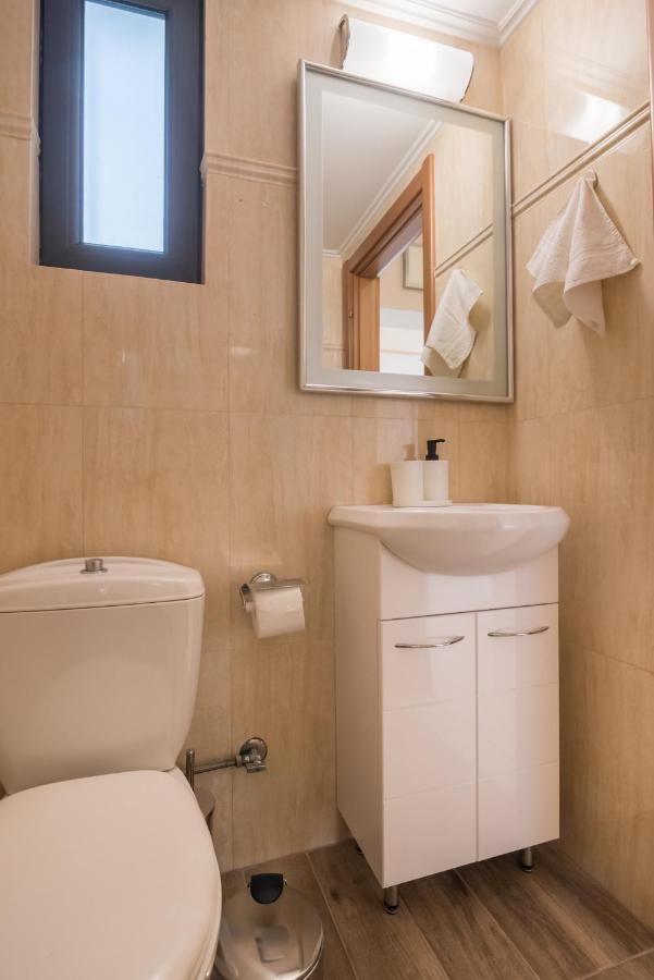 Topalidi'S Home Nea Palatia Bagian luar foto