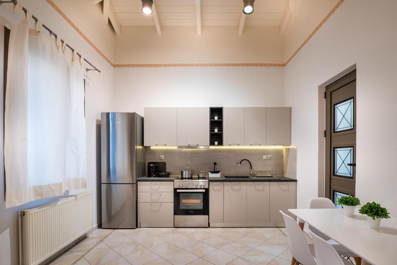Topalidi'S Home Nea Palatia Bagian luar foto